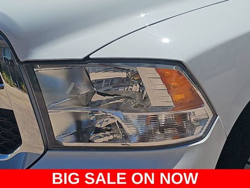 Used 2022 RAM 1500 Classic SLT w/ Electronics Group AWD/4WD image 32