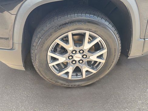 Used 2023 GMC Acadia SLT AWD/4WD image 43