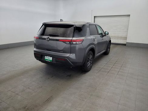 Used 2022 Nissan Pathfinder S AWD/4WD image 9