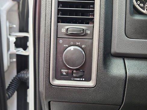 Used 2019 RAM 1500 Tradesman image 18