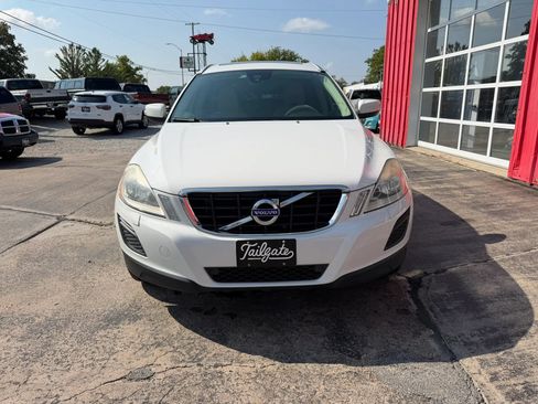 Used 2013 Volvo XC60 T6 AWD/4WD image 3