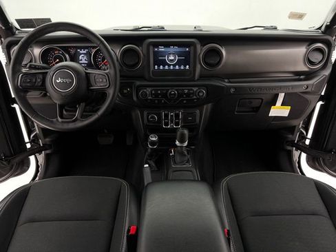 Used 2023 Jeep Wrangler Unlimited Sport AWD/4WD image 21