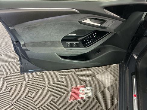 New 2025 Audi S6 e-tron Premium Plus image 19