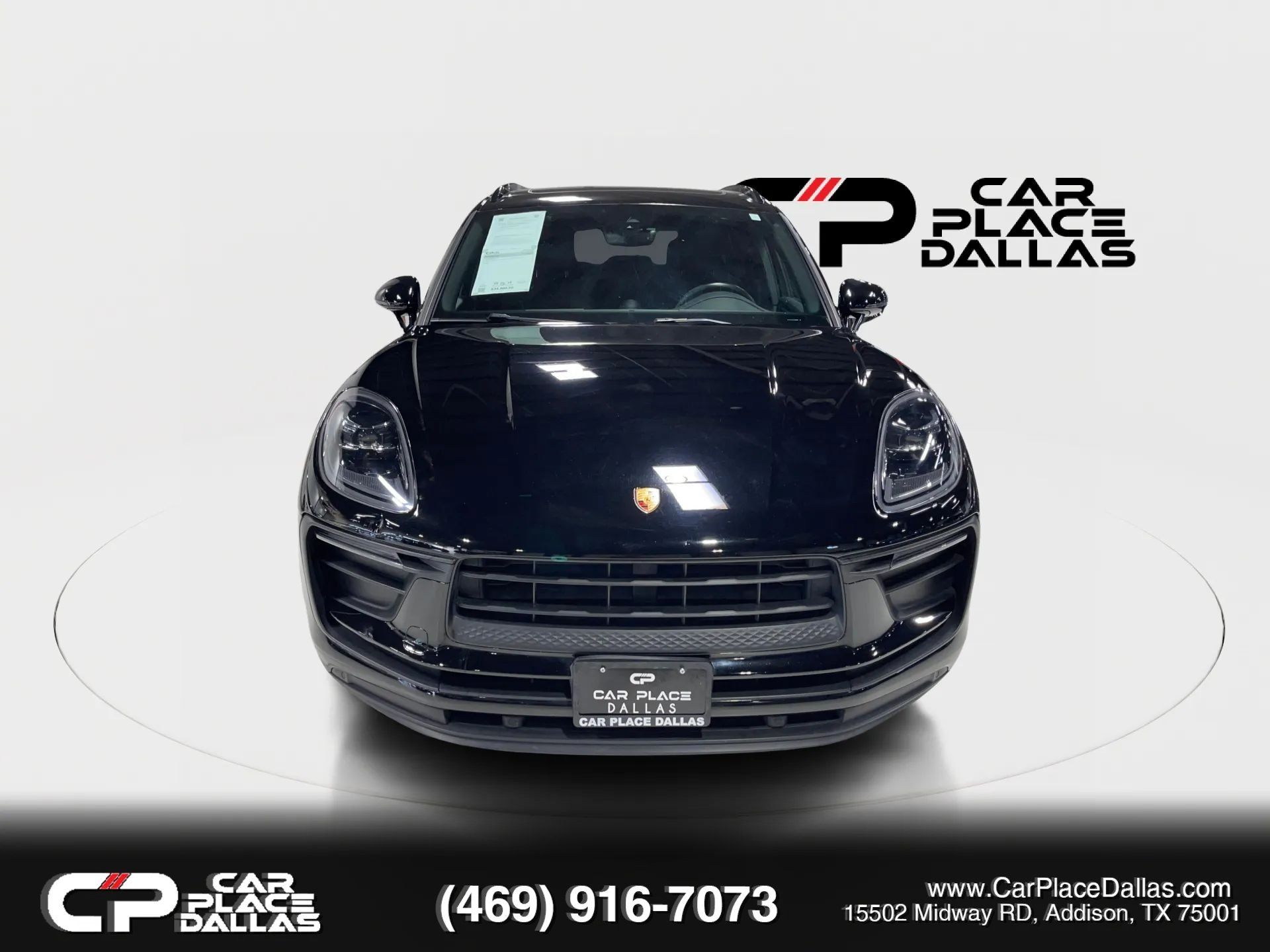 Used 2022 Porsche Macan w/ Driver Memory Package AWD/4WD image 5