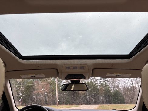 Used 2013 BMW 528i xDrive Sedan image 23