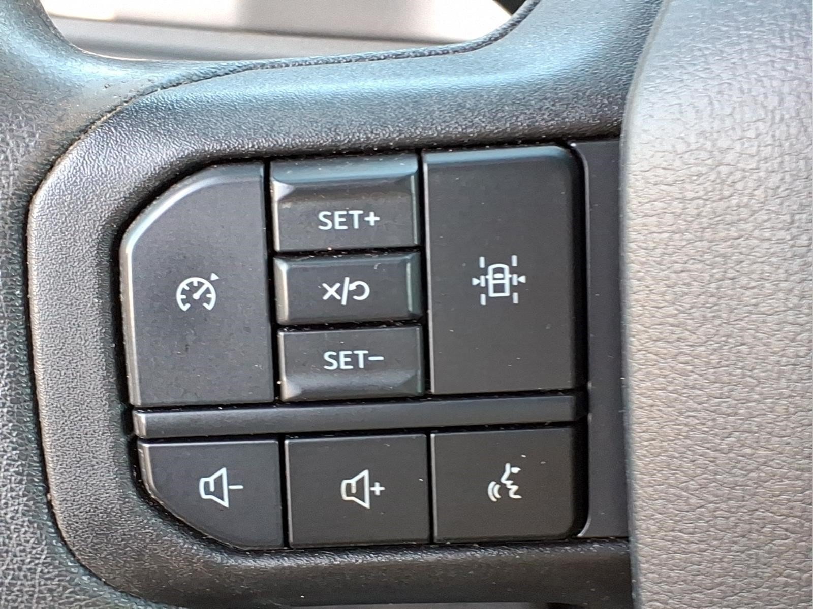 Used 2023 Ford F150 XL w/ XL Chrome Appearance Package AWD/4WD image 19