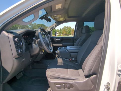 Used 2022 Chevrolet Silverado 1500 Custom w/ Rally Edition AWD/4WD image 15