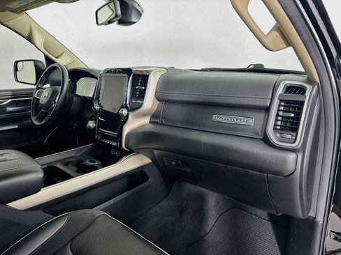 Used 2020 RAM 1500 Laramie AWD/4WD image 30