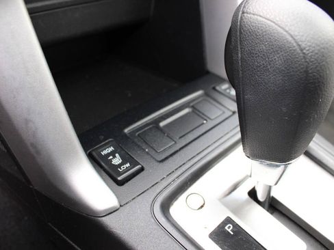 Used 2015 Subaru Forester 2.5i Premium w/ Popular Package #1 AWD/4WD image 16