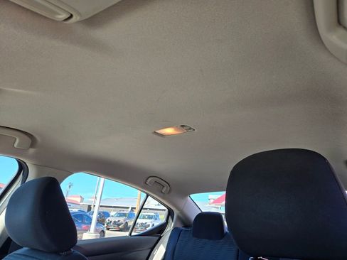 Used 2020 Nissan Versa SV FWD image 12