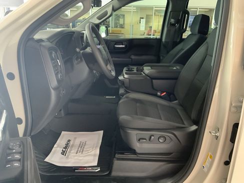 New 2026 Chevrolet Silverado 1500 Custom Trail Boss AWD/4WD image 6