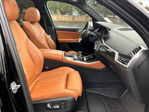 Used 2019 BMW X5 xDrive40i w/ Convenience Package image 9