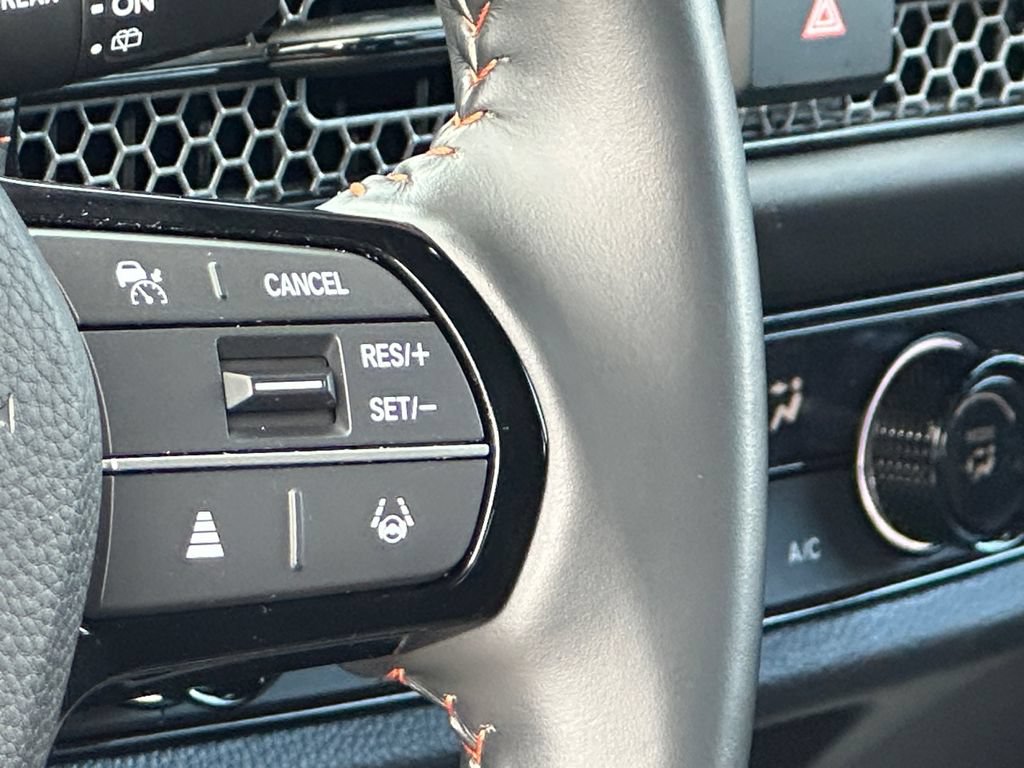 Used 2023 Honda HR-V Sport image 23