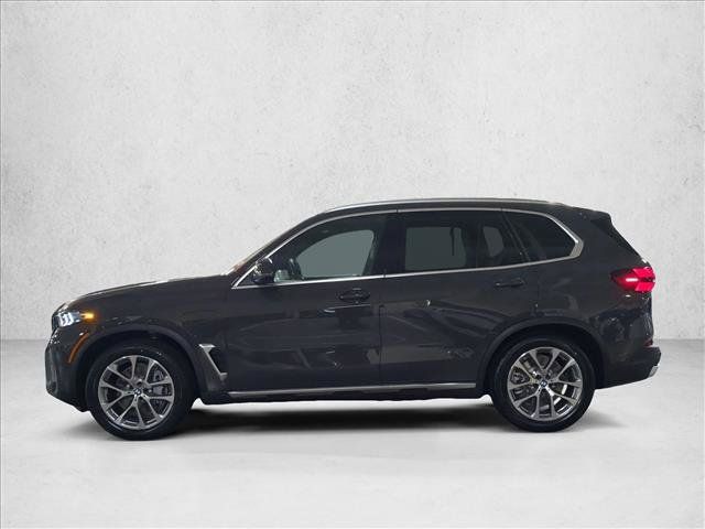 Used 2026 BMW X5 xDrive50e w/ Premium Package AWD/4WD image 9