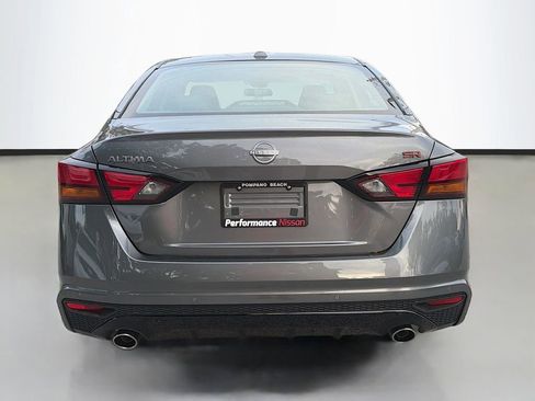 New 2025 Nissan Altima 2.5 SR w/ SR Premium Package image 7