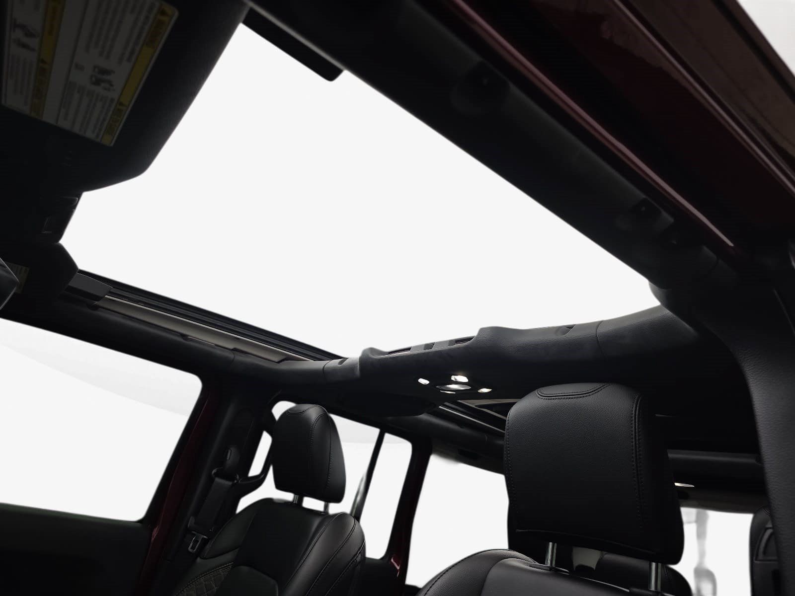 Used 2021 Jeep Wrangler Unlimited Sahara AWD/4WD image 26