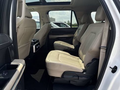 Used 2022 Ford Expedition Max Limited AWD/4WD image 26