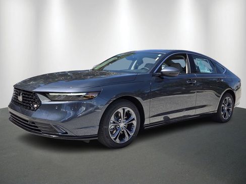 New 2026 Honda Accord EX-L image 3