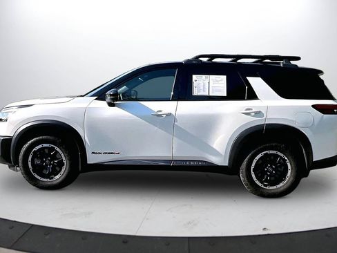 Used 2024 Nissan Pathfinder Rock Creek AWD/4WD image 5