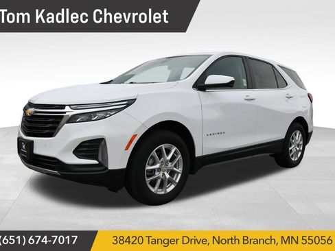 Used 2024 Chevrolet Equinox LT AWD/4WD image 1