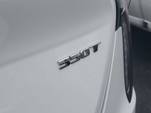 Used 2020 Cadillac CT4 Sport RWD image 10