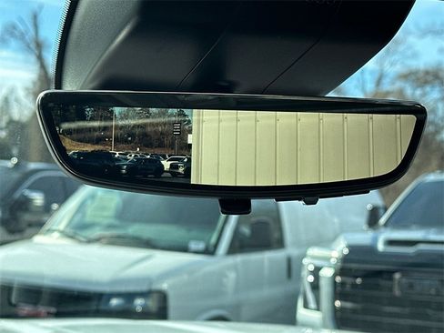 Used 2024 GMC Sierra 3500 Denali w/ Denali Reserve Package image 32