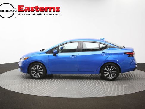 Used 2022 Nissan Versa SV FWD image 59