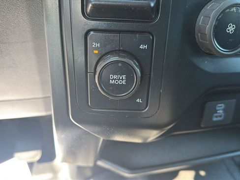 Used 2021 Ford F150 XLT AWD/4WD image 26