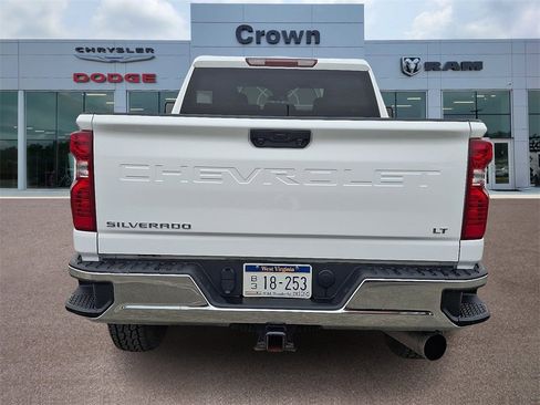 Used 2024 Chevrolet Silverado 3500 LT image 5