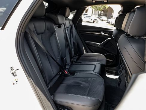 Used 2023 Audi SQ5 Prestige w/ Prestige Package AWD/4WD image 35