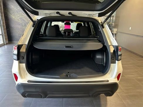 Used 2026 Subaru Forester Premium AWD/4WD image 33
