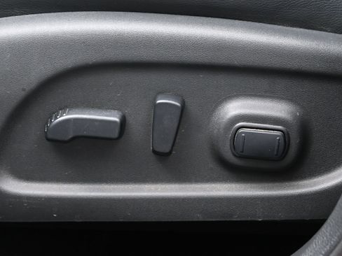 Used 2016 Nissan Murano Platinum w/ Platinum Technology Package FWD image 10