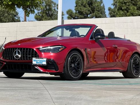 Used 2025 Mercedes-Benz CLE 53 AMG 4MATIC Cabriolet image 10