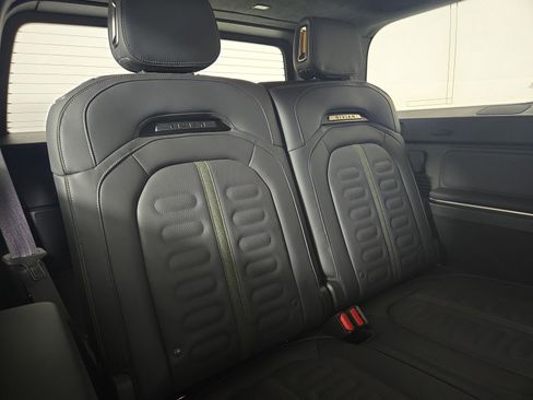 Used 2025 Rivian R1S Adventure image 25