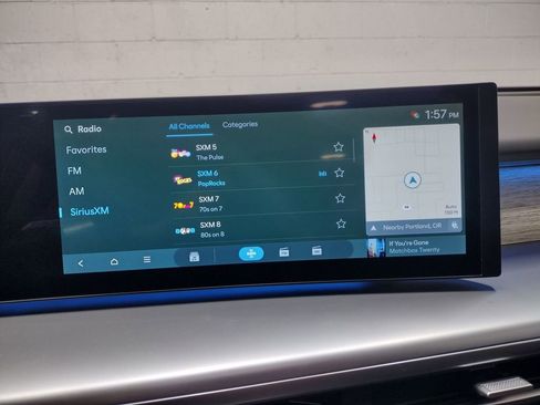 New 2026 Hyundai Ioniq 9 SEL w/ Tow & Go Package AWD/4WD image 32