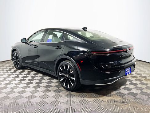 Certified 2025 Toyota Crown Platinum w/ Carpet Mat Package (TMS) image 6