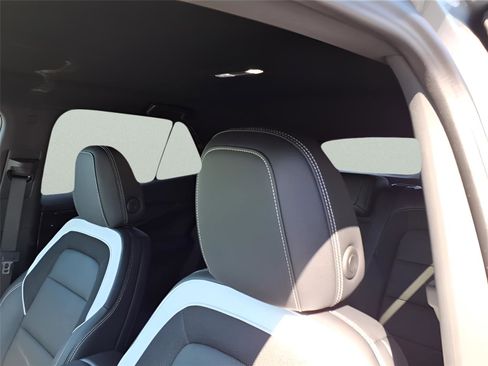 New 2025 Chevrolet Blazer EV LT image 16