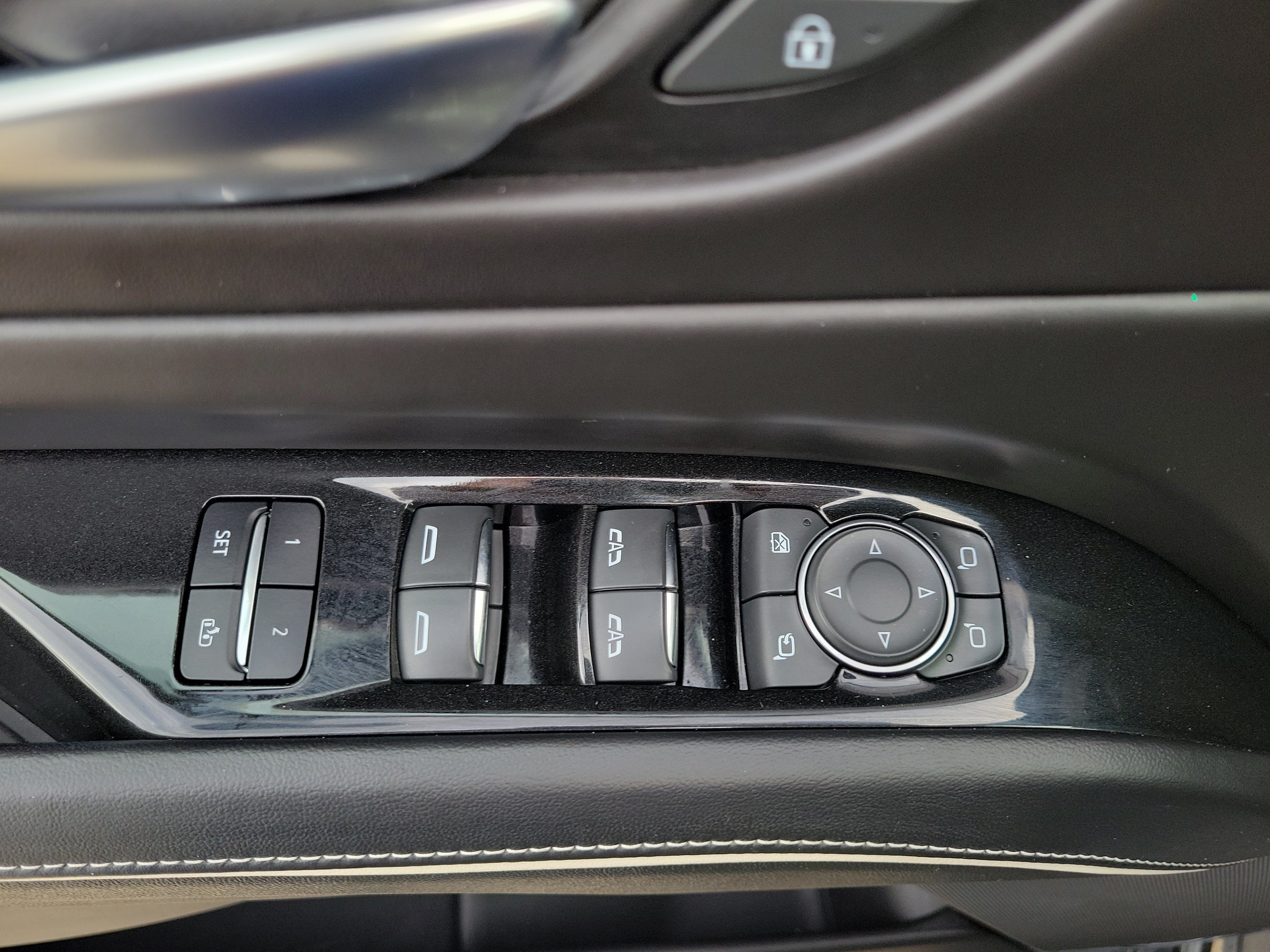 Used 2023 Cadillac Escalade Sport Platinum AWD/4WD image 24