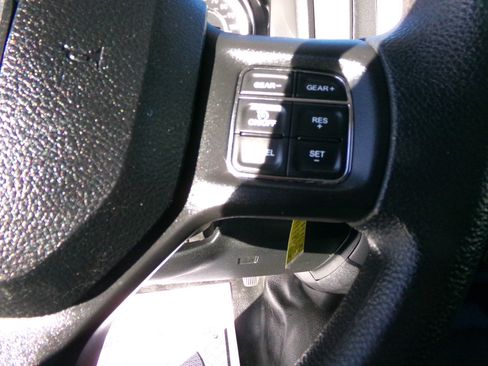 Used 2018 RAM 1500 Tradesman w/ Popular Equipment Group image 18