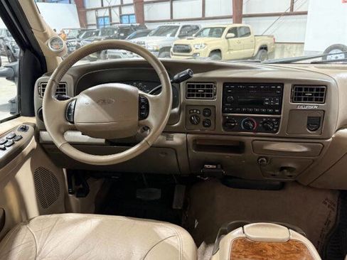 Used 2001 Ford Excursion Limited image 18