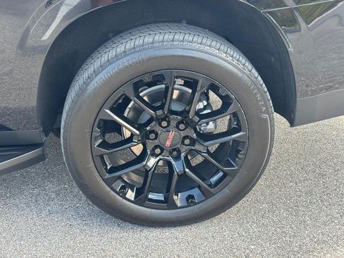 Used 2024 GMC Yukon XL Denali w/ Max Trailering Package AWD/4WD image 10