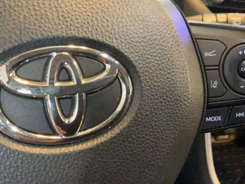 Certified 2025 Toyota RAV4 XLE AWD/4WD image 18