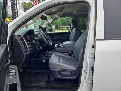 Used 2016 RAM 3500 Tradesman AWD/4WD image 10