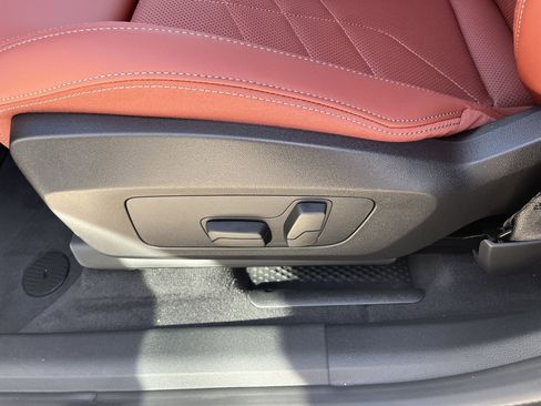 Used 2026 BMW X1 xDrive28i w/ M Sport Package image 15