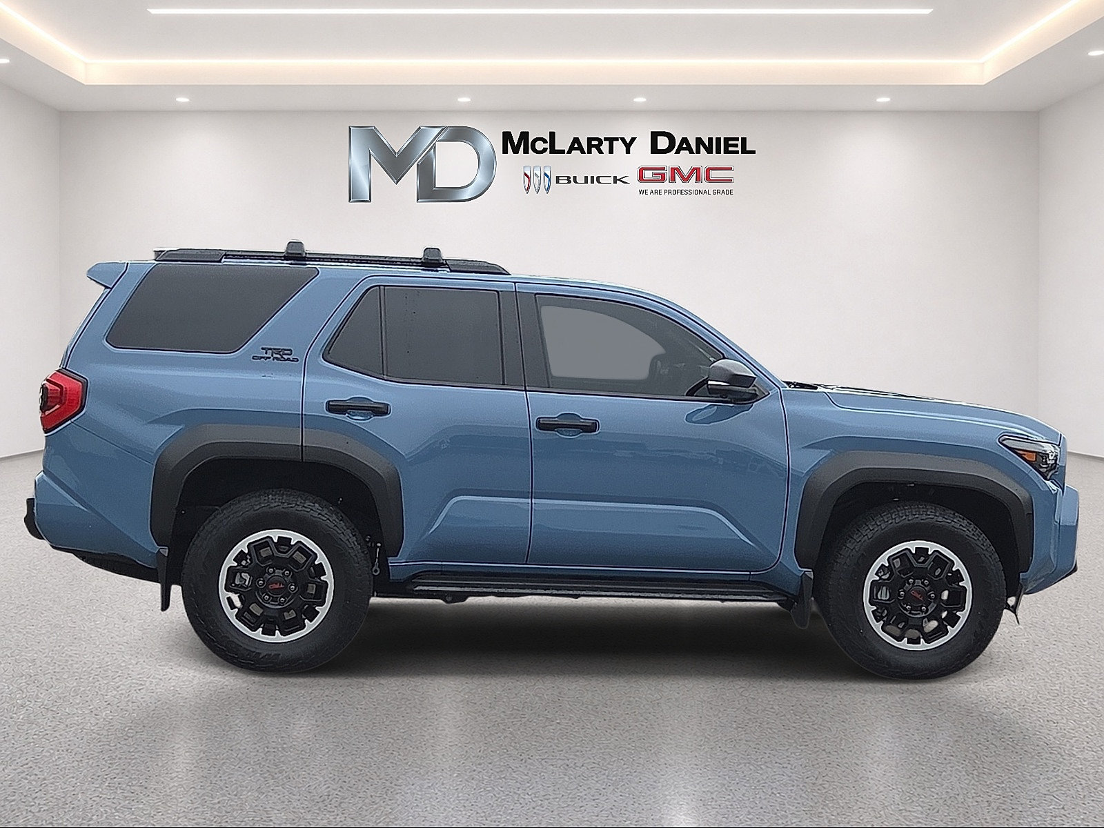 Used 2025 Toyota 4Runner TRD Off-Road Premium w/ Tow Technology Package AWD/4WD image 15