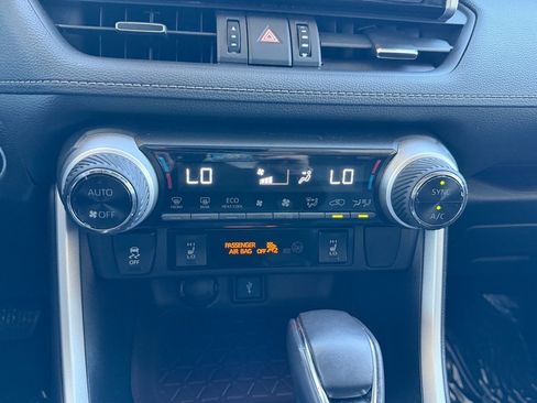 Used 2020 Toyota RAV4 Limited w/ All Weather Liner Package FWD image 31