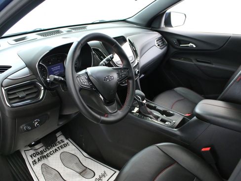 Used 2024 Chevrolet Equinox RS w/ RS Leather Package image 23