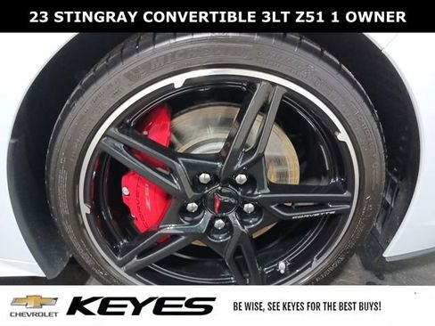 Used 2023 Chevrolet Corvette Stingray Premium Conv w/ Z51 Performance Package RWD image 31