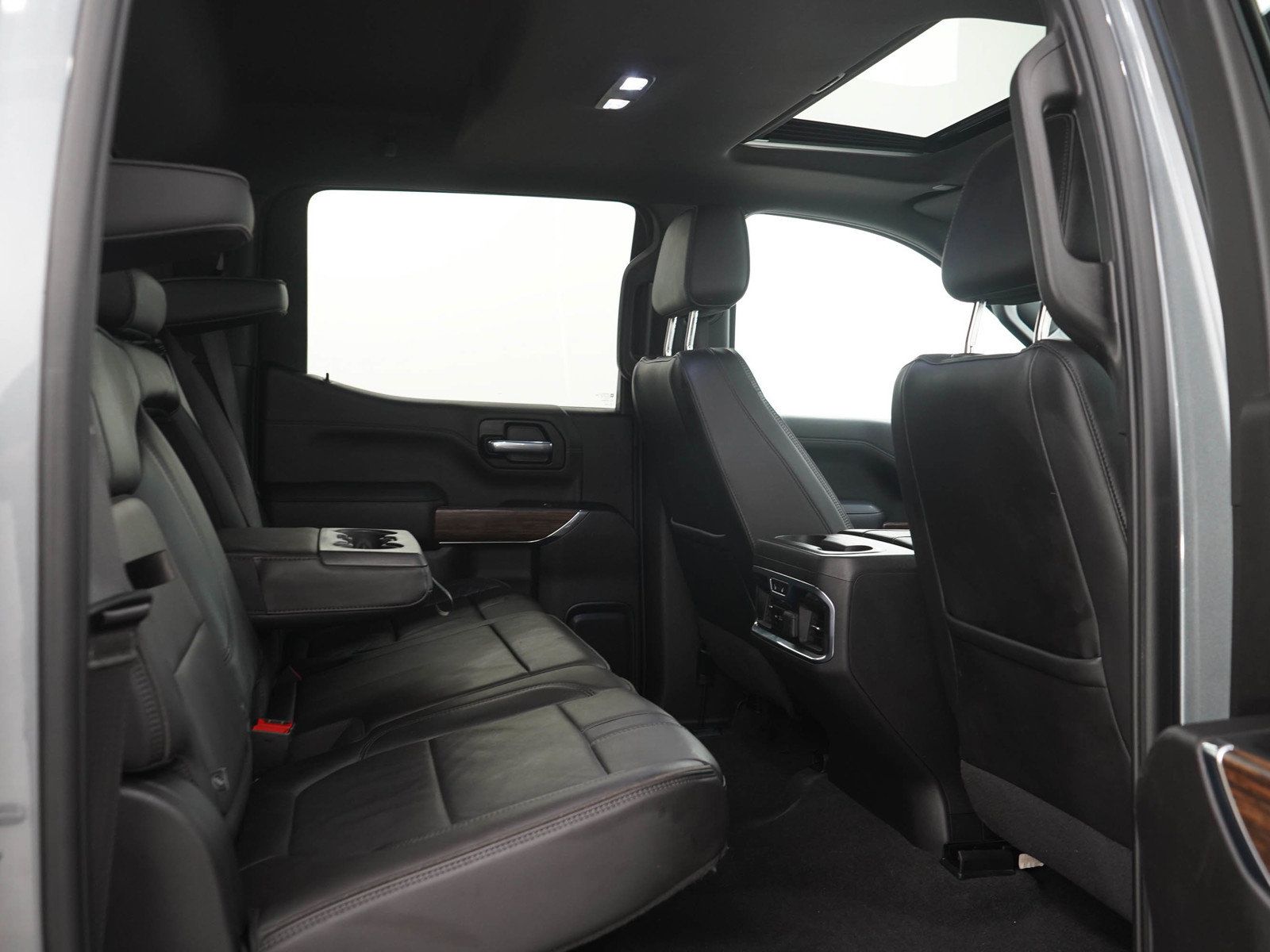 Used 2020 Chevrolet Silverado 1500 High Country AWD/4WD image 14