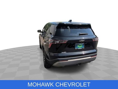 Certified 2025 Chevrolet Equinox LT w/ Safety and Technology Package AWD/4WD image 8